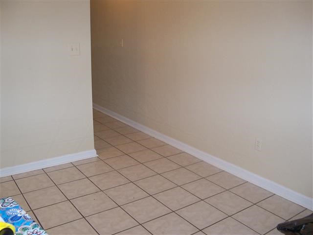 1296 High Road Tallahassee, FL 32304 - Photo 5 of 11