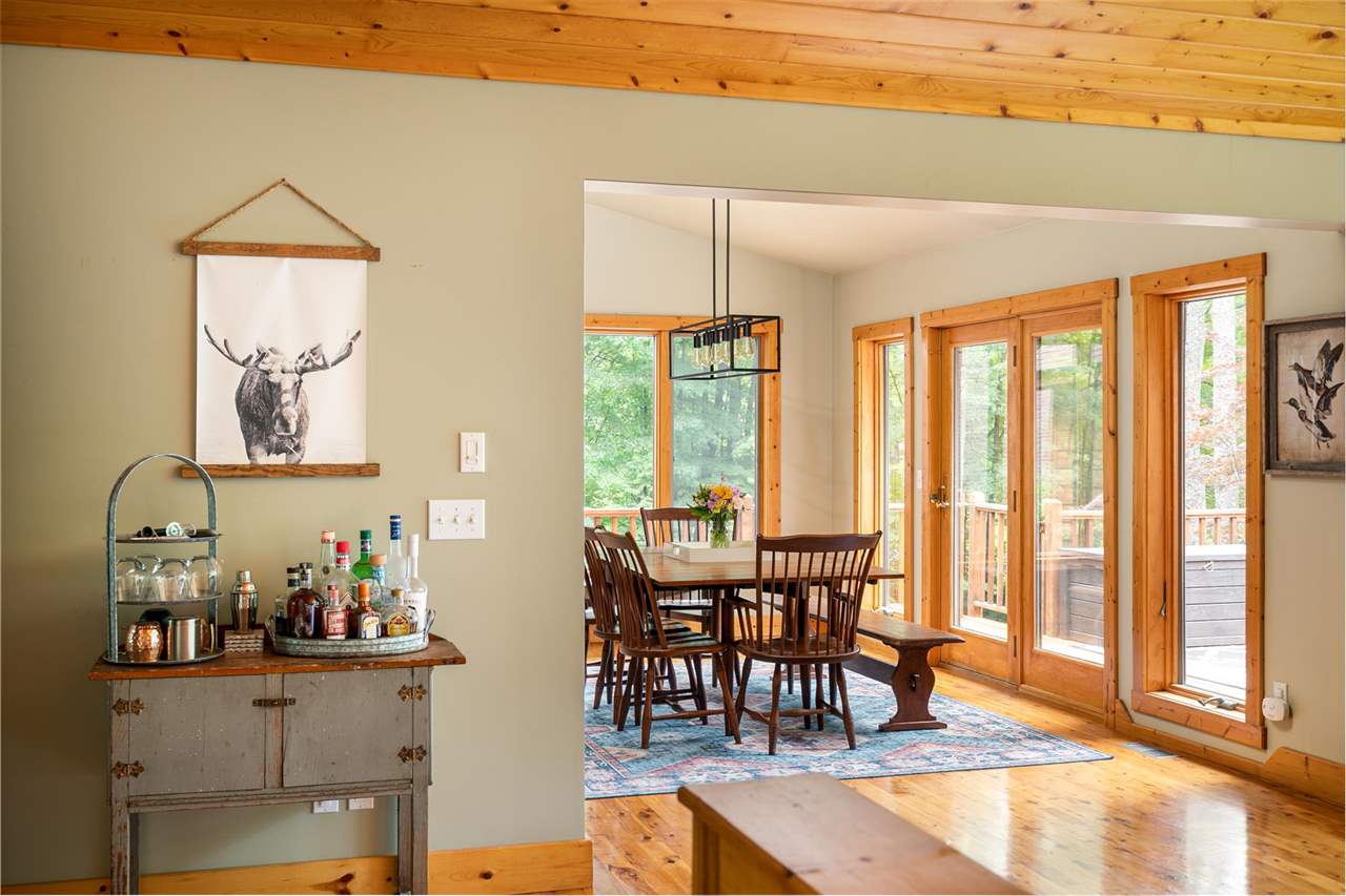 1708 North Setterbo Road Suttons Bay, MI 49682 - Photo 23 of 45 1890617-23.JPG