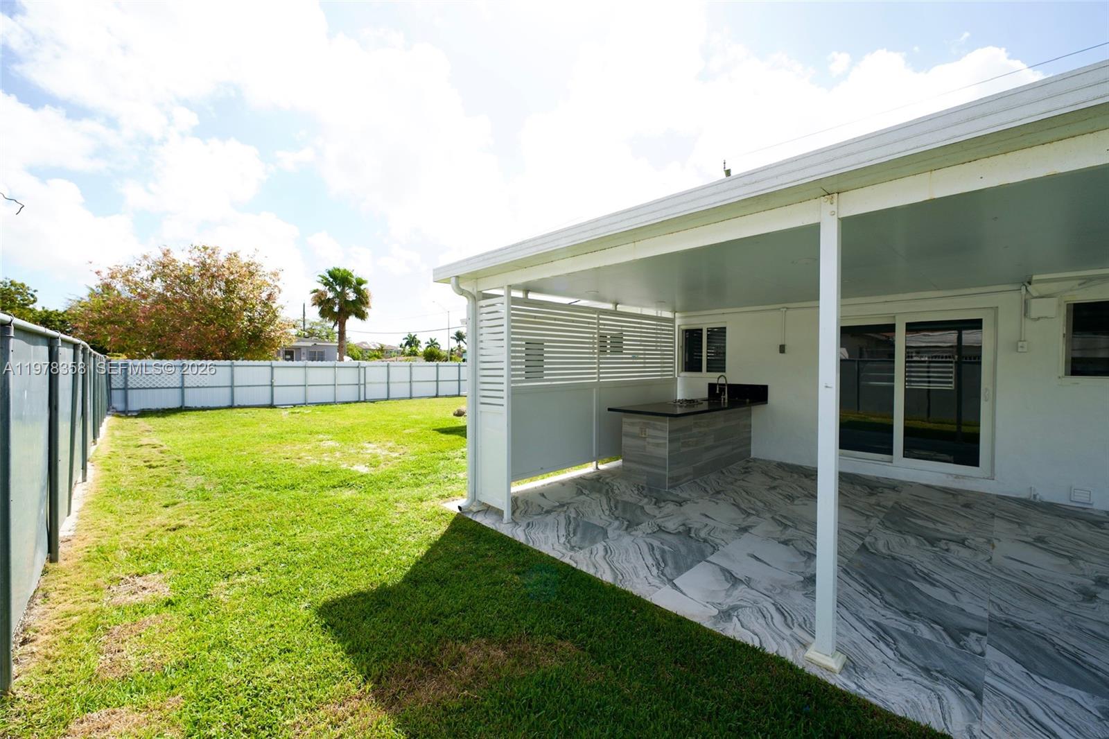 10381 Southwest 32nd Street Miami, FL 33165 - Photo 33 of 38