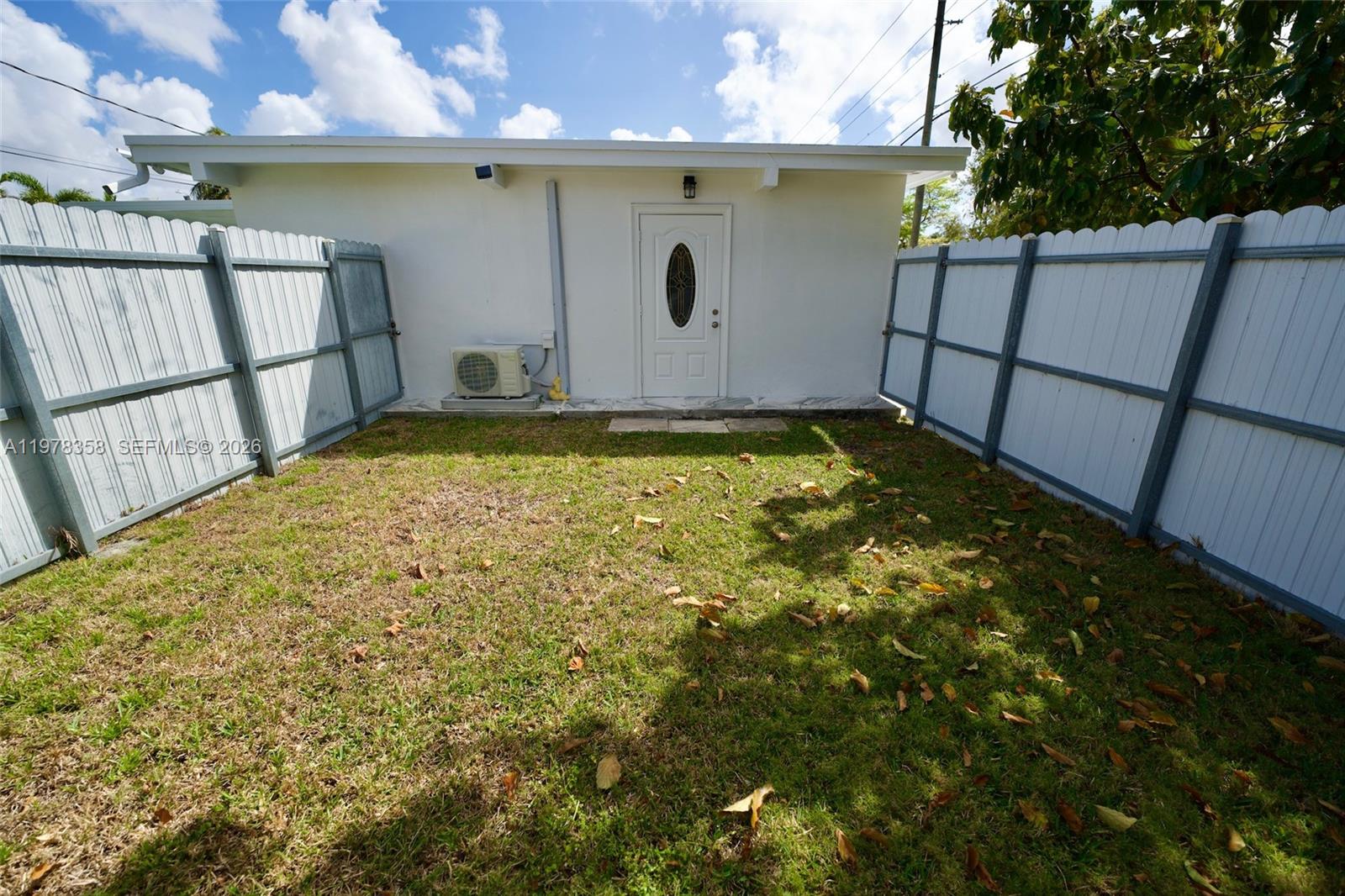 10381 Southwest 32nd Street Miami, FL 33165 - Photo 38 of 38 a view of a backyard