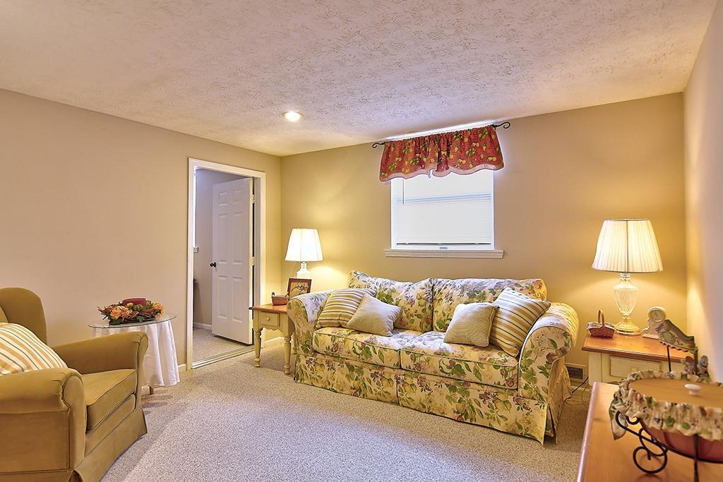 4925 Rosedale Road Middletown, OH 45042 - Photo 20 of 34 Gallery Image 20
