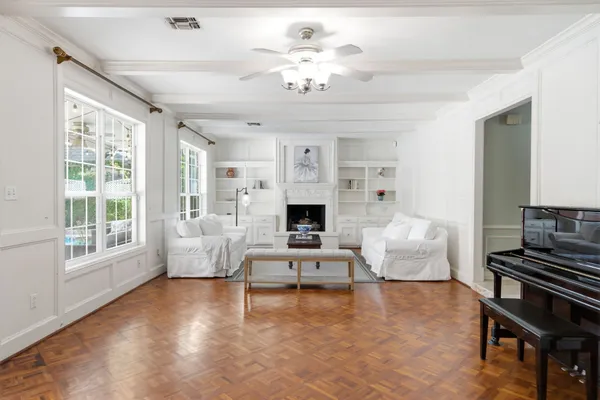 $660,000 | 15814 Fleetwood Oaks Drive, Houston, TX 77079