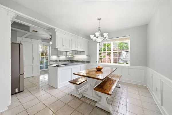 $660,000 | 15814 Fleetwood Oaks Drive, Houston, TX 77079