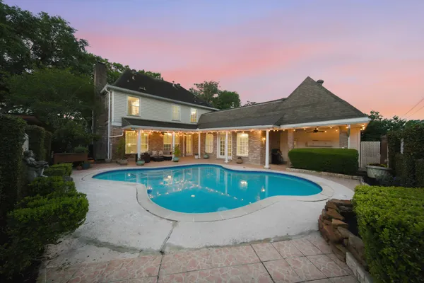 $660,000 | 15814 Fleetwood Oaks Drive, Houston, TX 77079