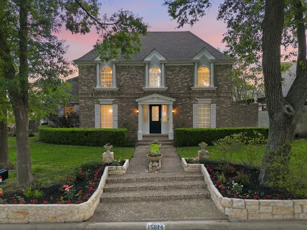 $660,000 | 15814 Fleetwood Oaks Drive, Houston, TX 77079