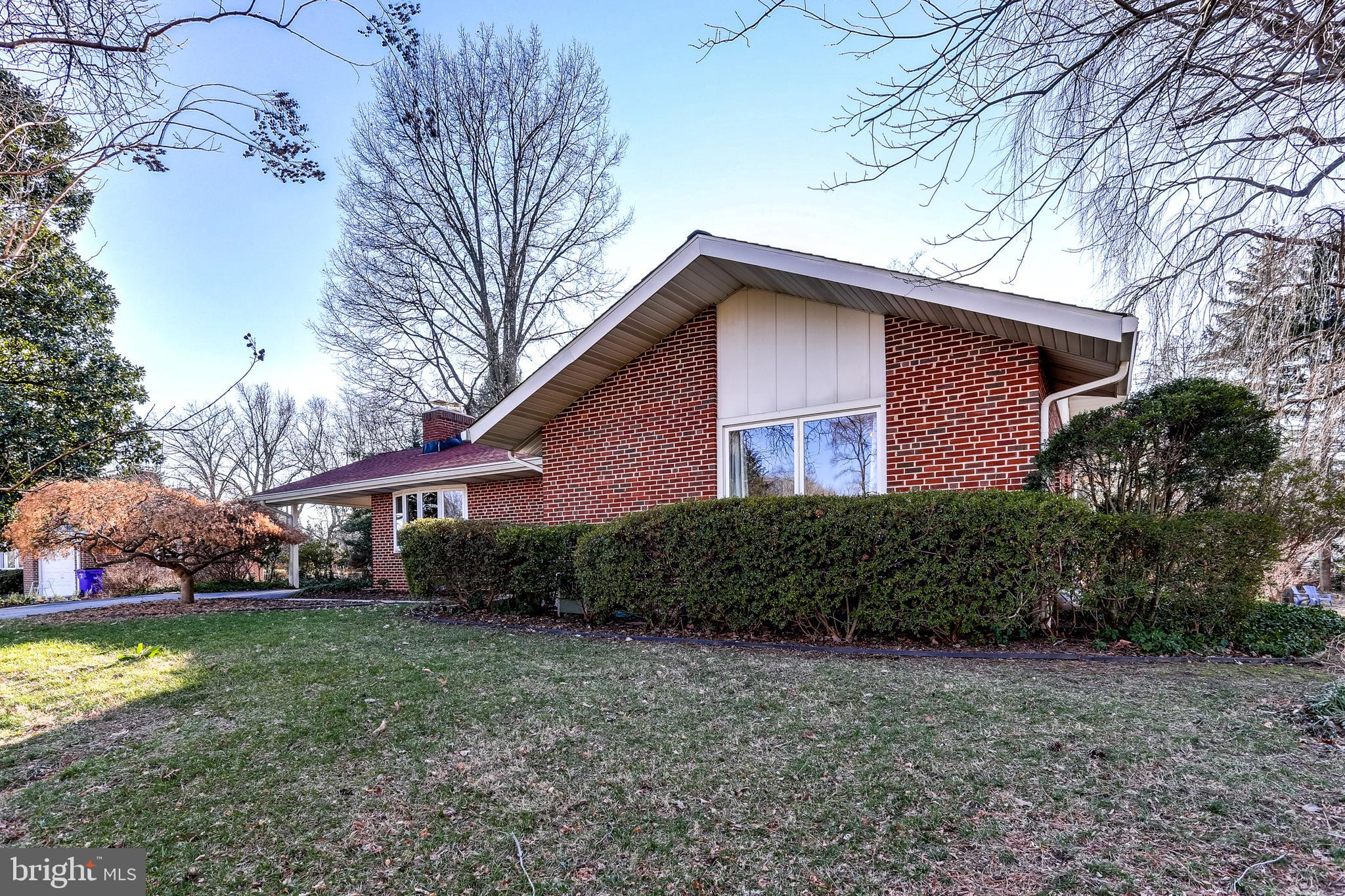 3714 Meadowvale Road Ellicott City, MD 21042 - Photo 3 of 34 Beautiful 3 Bdrm & 2 Full Bath Home!