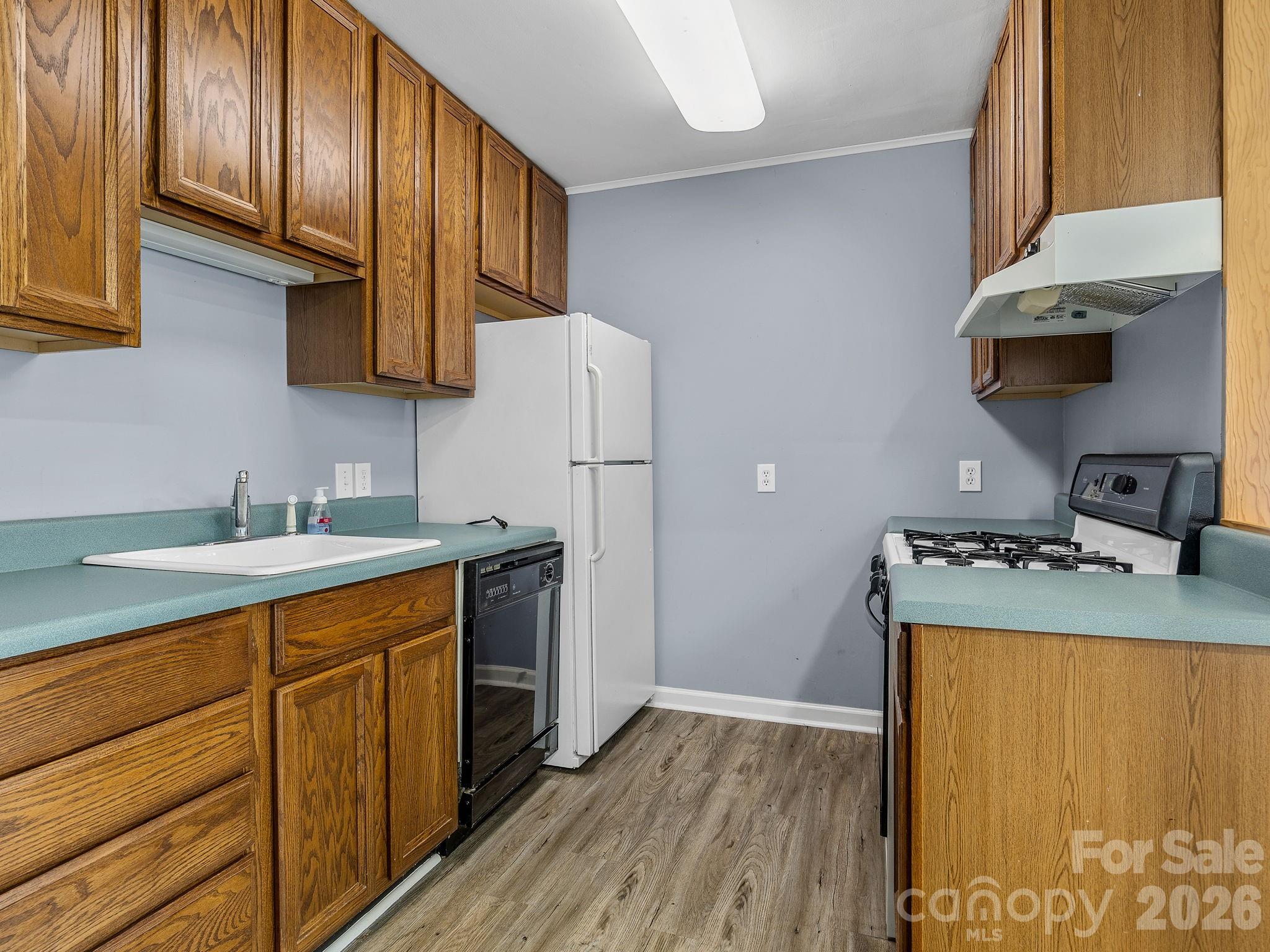 1570 Roddy Road Campobello, SC 29322 - Photo 21 of 38