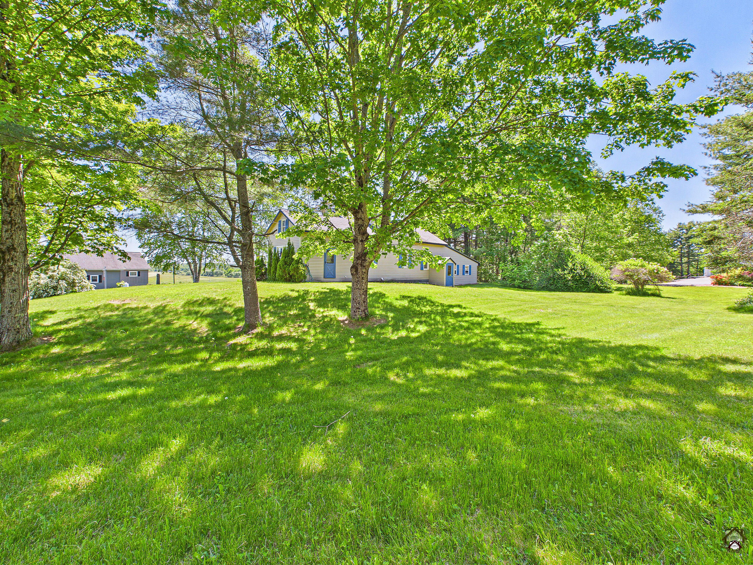 1 Janabye Lane Hallowell, ME 04347 - Photo 12 of 47 122-f7nwd7l-lp-106