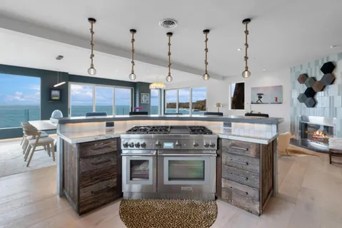 $12,500,000 | 275 Davenport Landing Road, Davenport, CA 95017