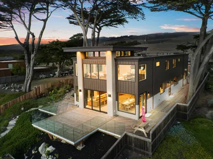 $12,500,000 | 275 Davenport Landing Road, Davenport, CA 95017