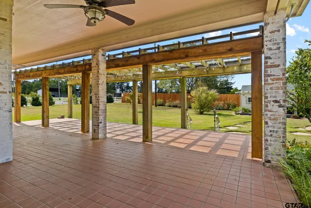 a house with garden in front of it