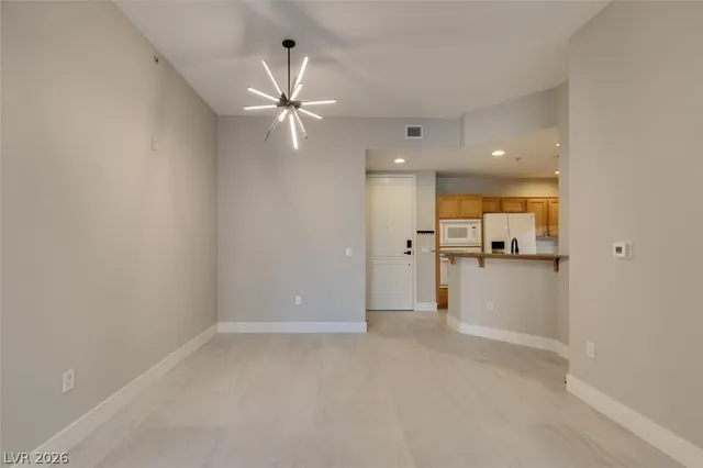 $1,550 | 63 East Agate Avenue, Unit 202, Las Vegas, NV 89123