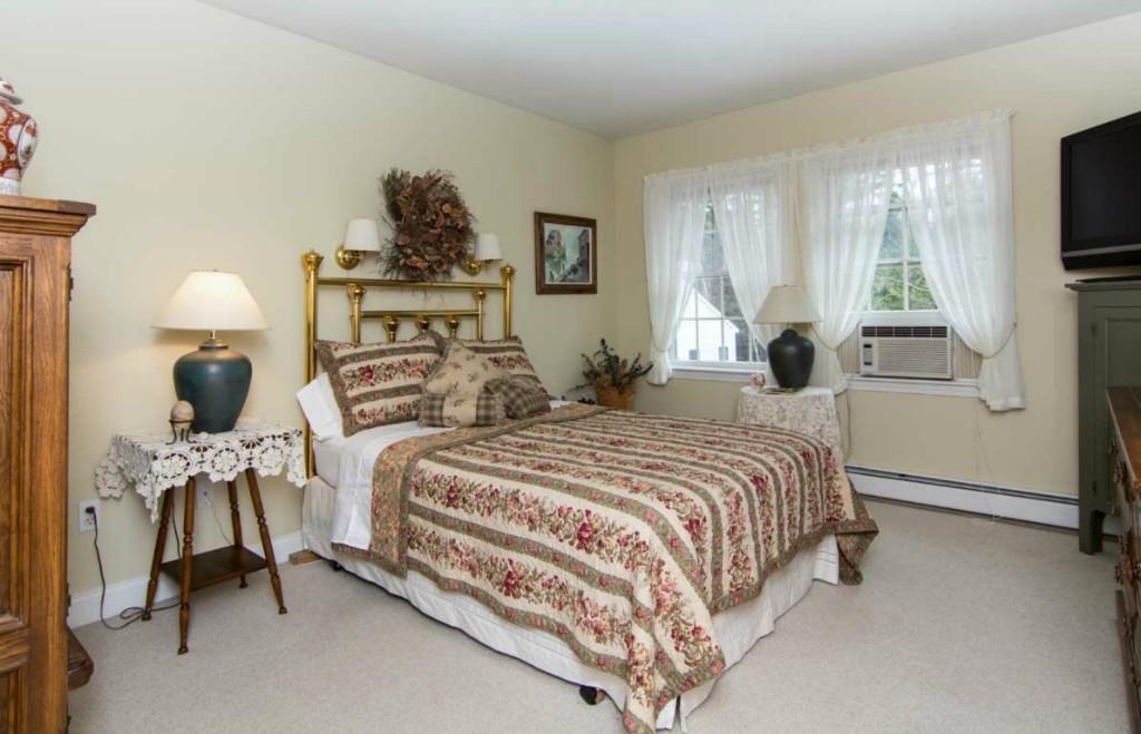 26 Evergreen Farms Road Scarborough, ME 04074 - Photo 10 of 14 Photo