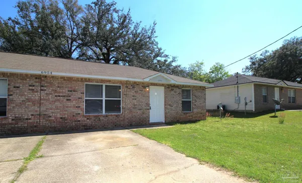 $1,175 | 6954 Woodley Drive, Unit B, Pensacola, FL 32503