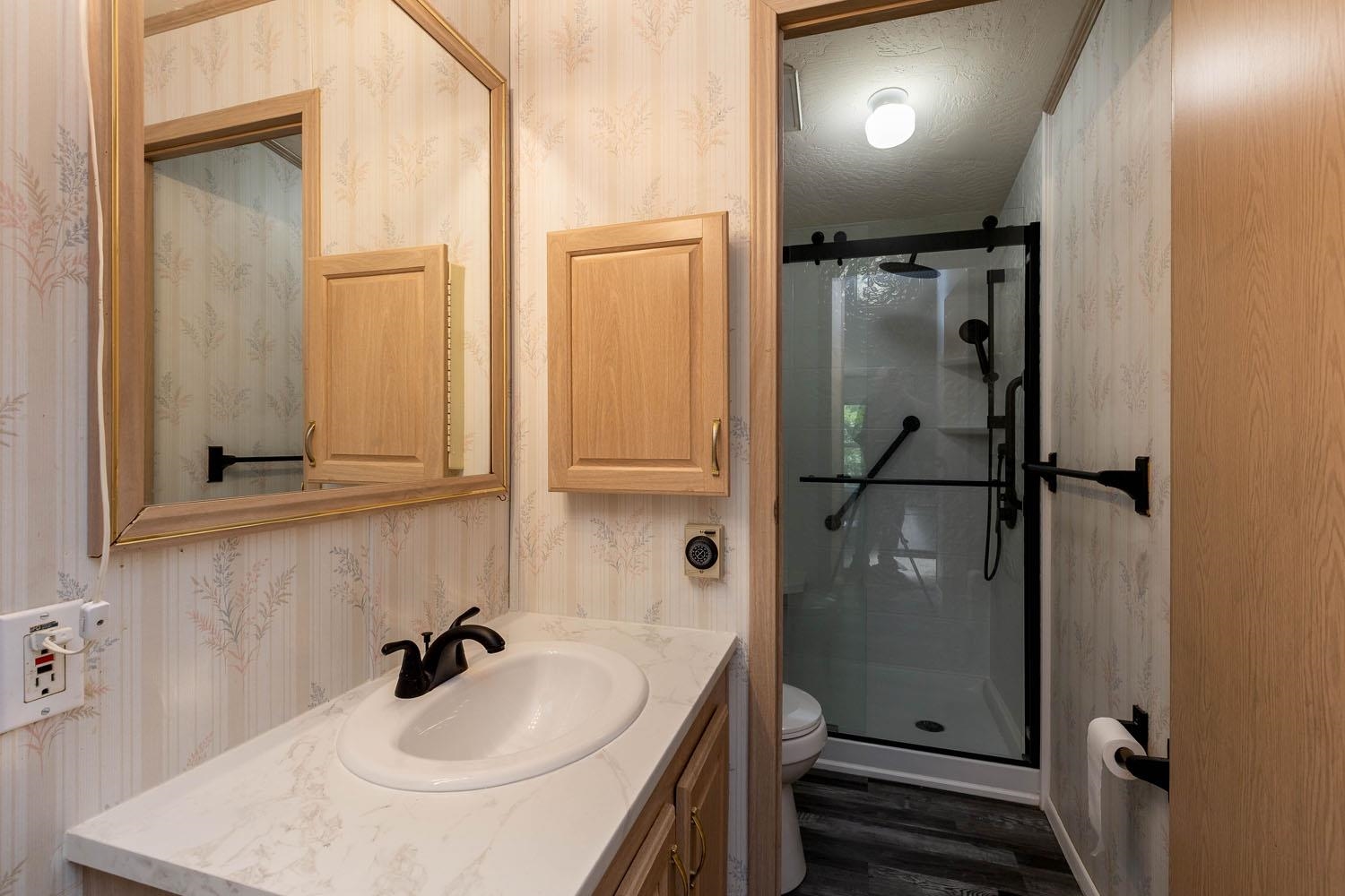 3920 East Center Road, Unit 20 Mead, WA 99021 - Photo 17 of 21