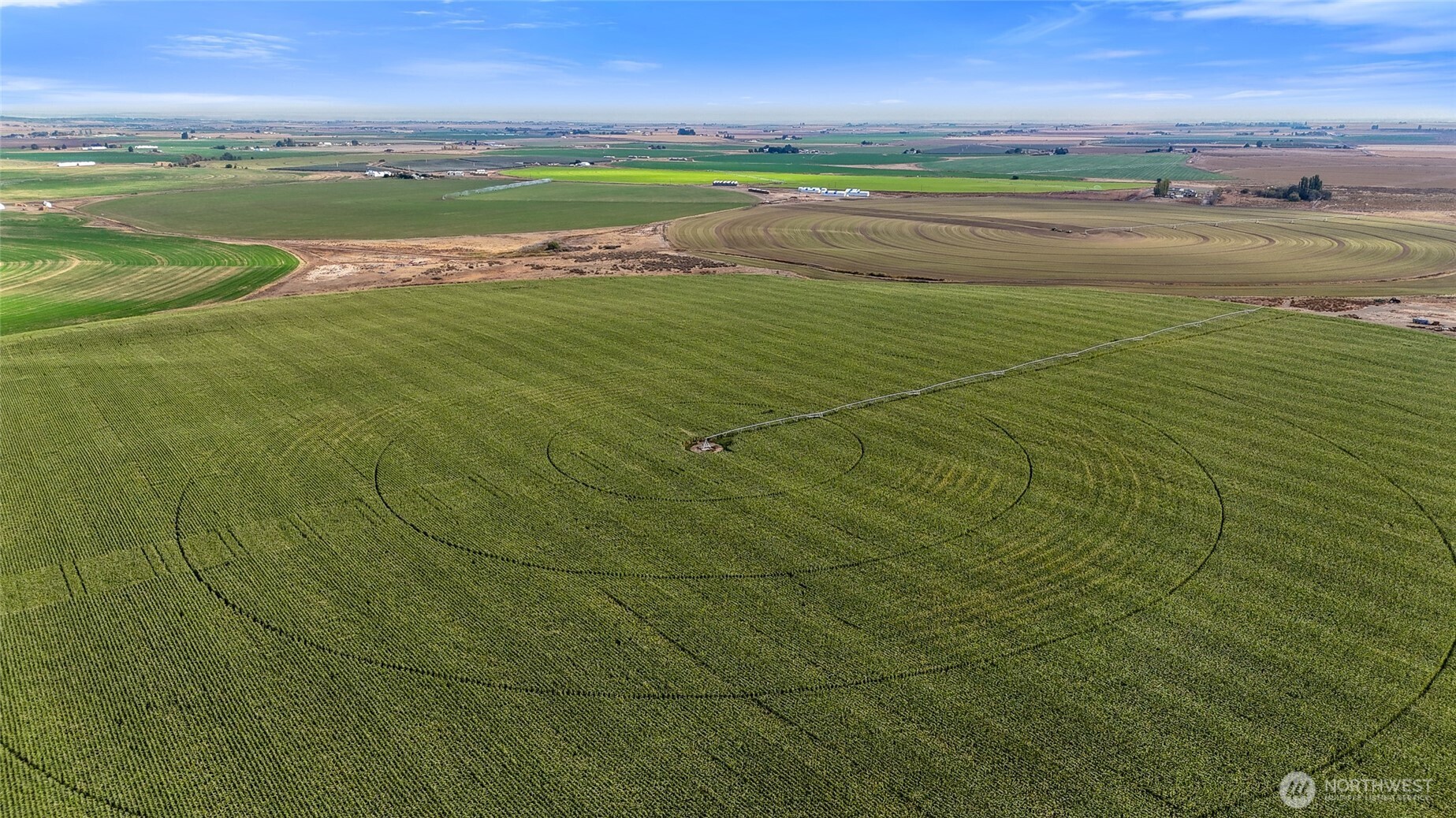 0 Parcel 31-3198-000 Ephrata, WA 98823 - Photo 7 of 13 a view of an ocean and a building
