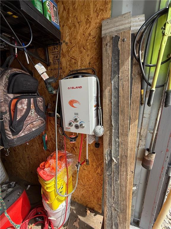 991 Southeast 976 Road Deepwater, MO 64740 - Photo 31 of 56