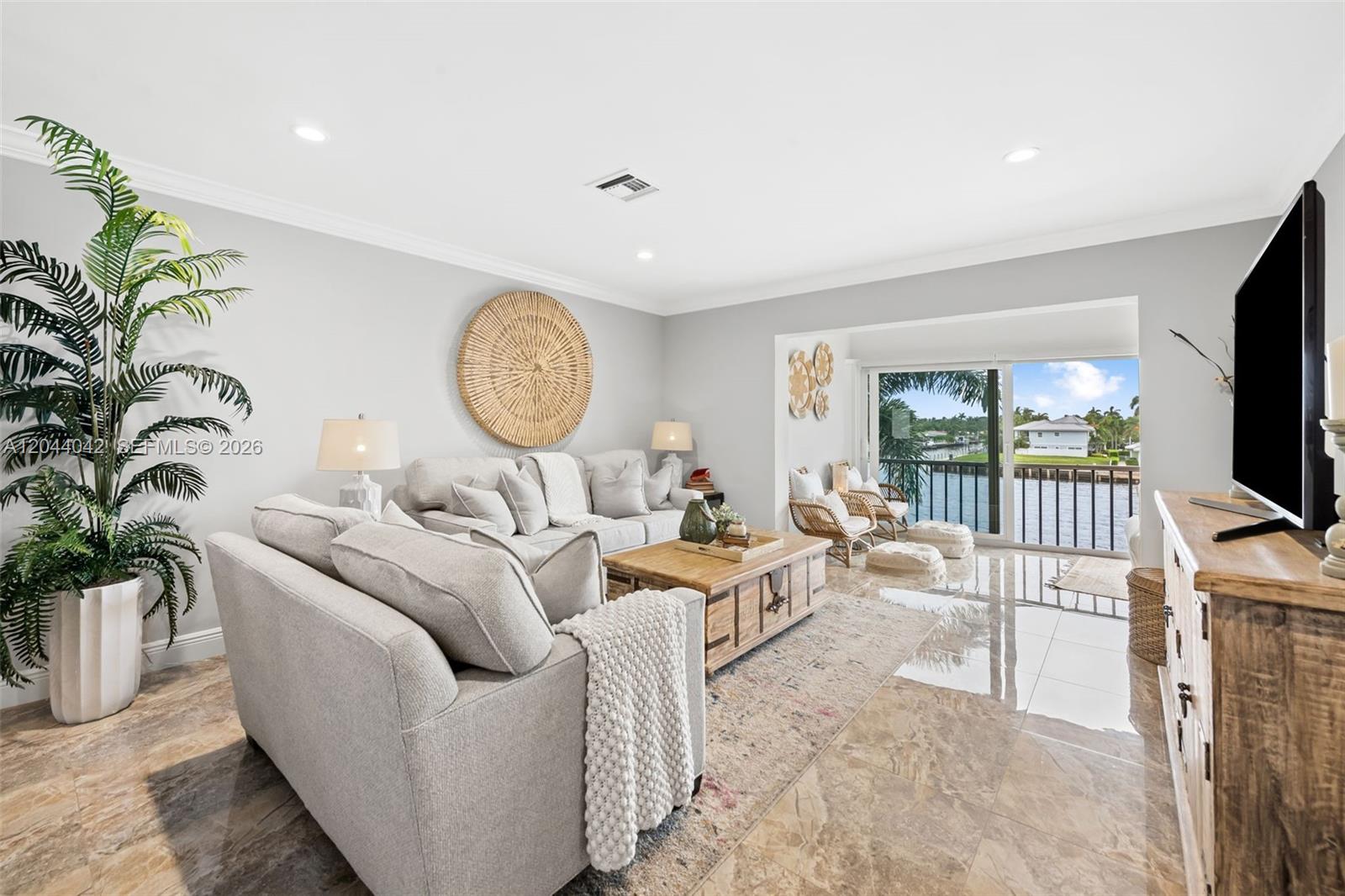711 North Riverside Drive, Unit 302 Pompano Beach, FL 33062 - Photo 10 of 26