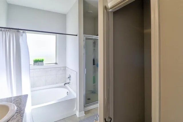 $320,000 | 2414 Fenimore Loop, Westlake, LA 70669