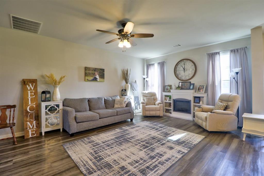 2414 Fenimore Loop Westlake, LA 70669 - Photo 2 of 22