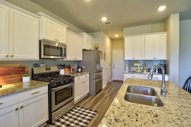 $320,000 | 2414 Fenimore Loop, Westlake, LA 70669