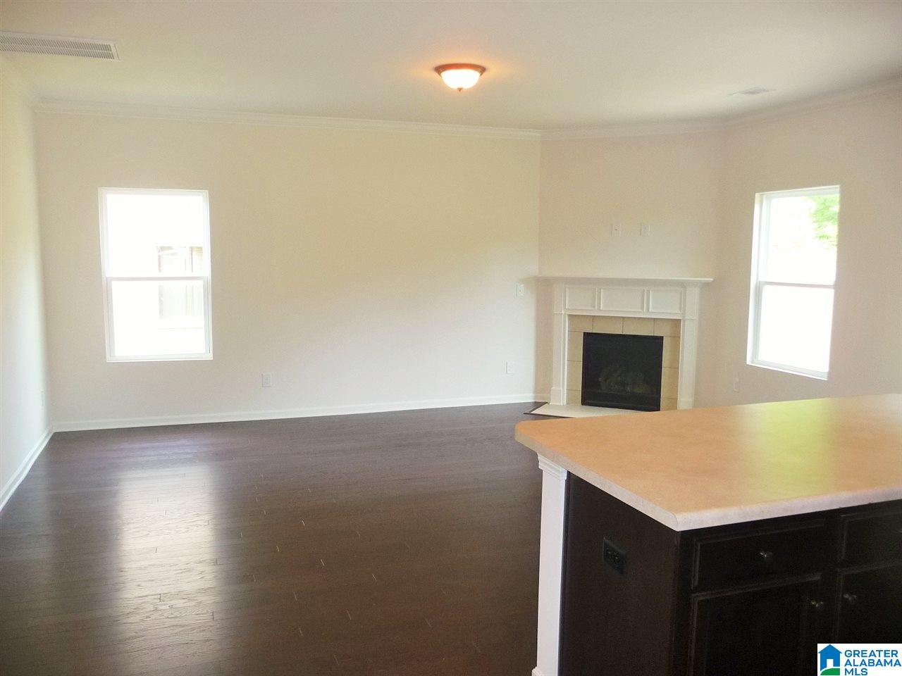 4538 Brookshire Loop Bessemer, AL 35022 - Photo 9 of 36
