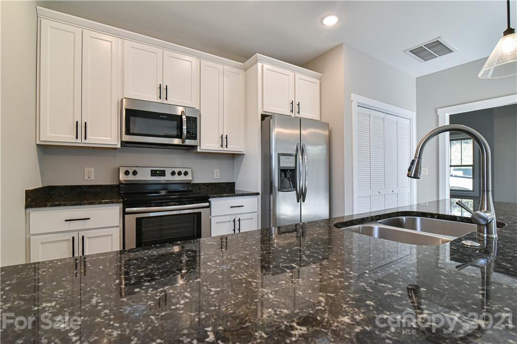 95 Wheeler Road Weaverville, NC 28787 - Photo 2 of 9 Gallery Image 2