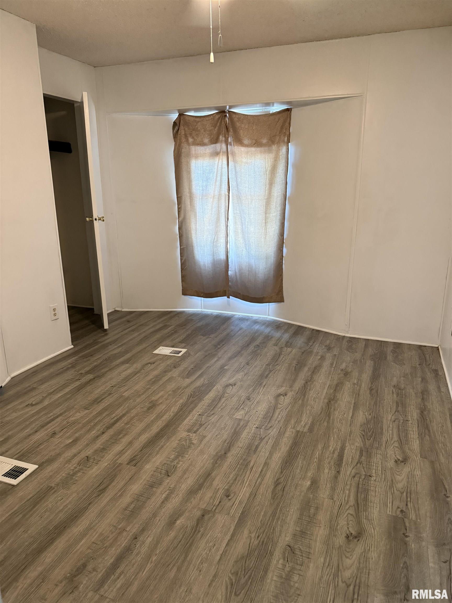 2800 Ridge Avenue, Unit 116 Springfield, IL 62702 - Photo 3 of 10 Gallery Image 3