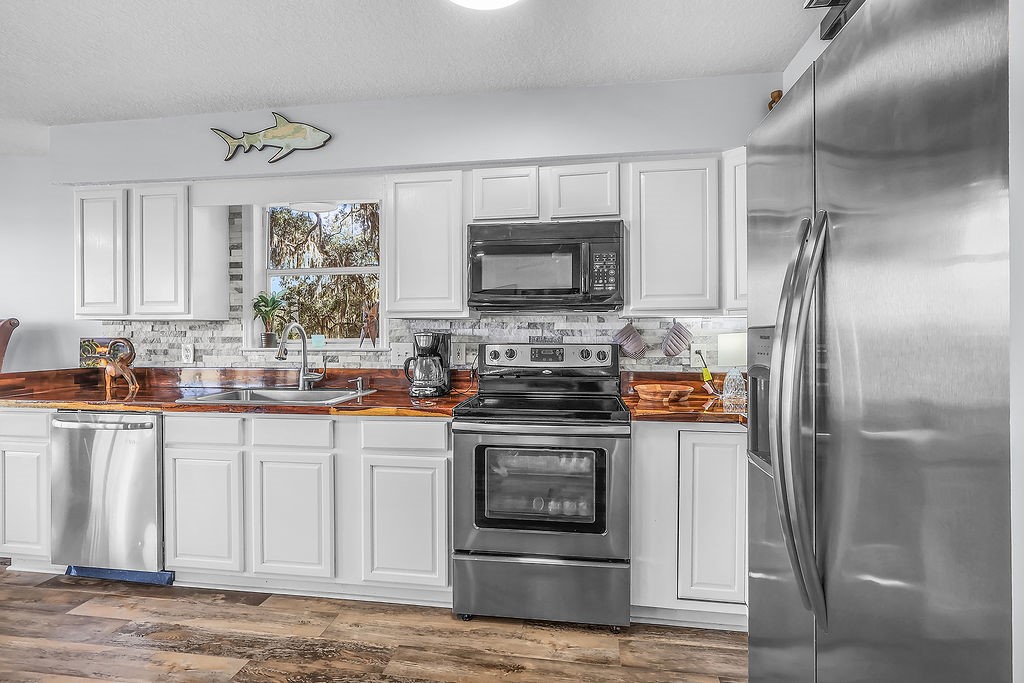 1090 Goldfinch Loop Northeast Townsend, GA 31331 - Photo 26 of 68