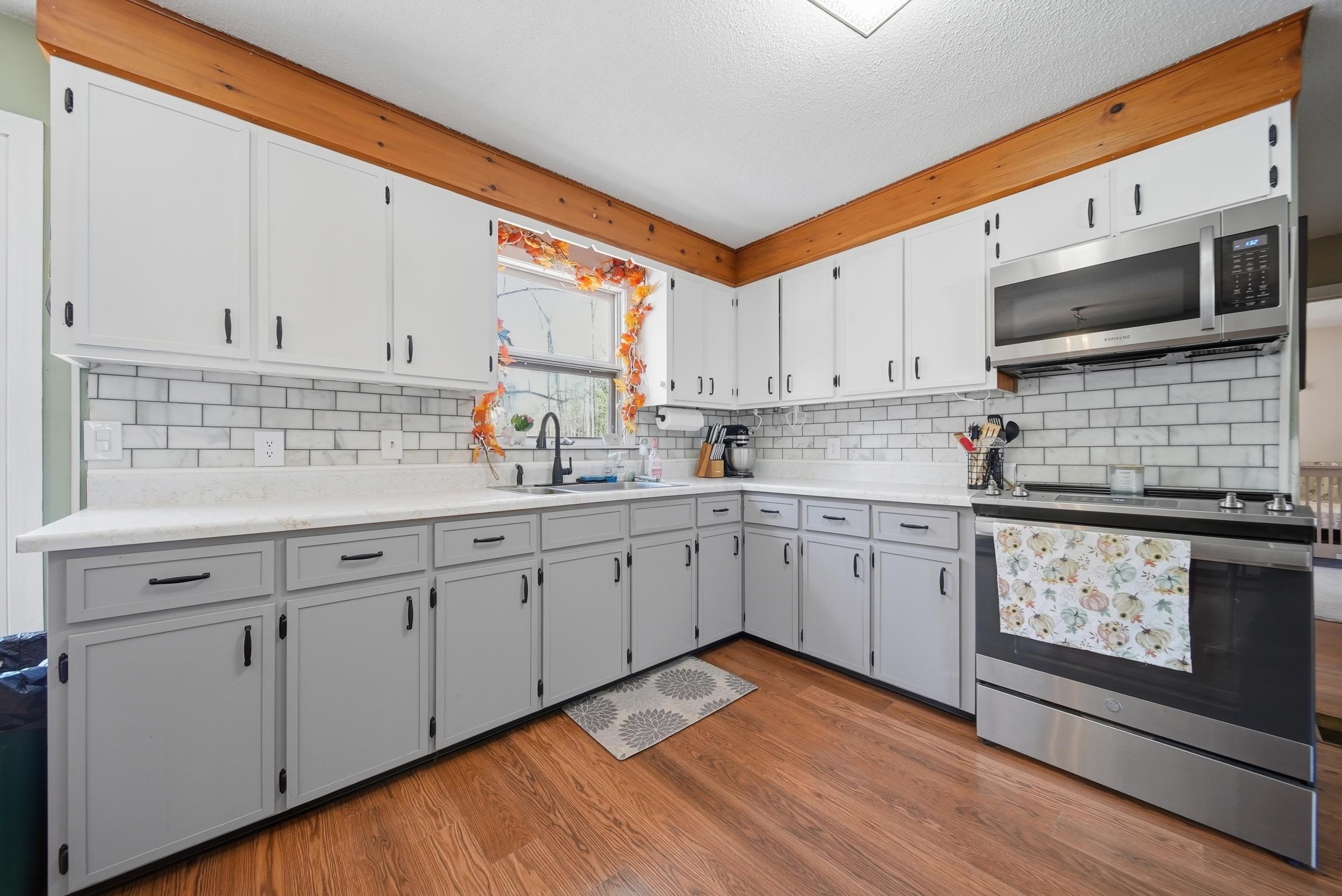 254 Normand Road Goffstown, NH 03045 - Photo 11 of 25 Gallery Image 11