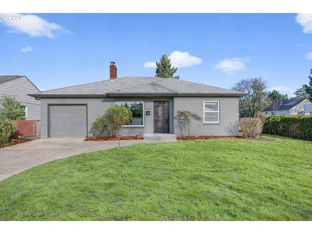 $497,500 | 8618 St Helens Avenue, Vancouver, WA 98664