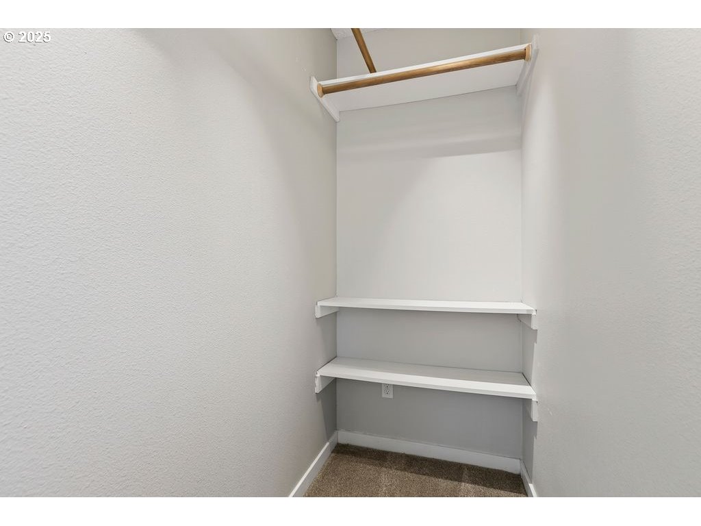 8618 St Helens Avenue Vancouver, WA 98664 - Photo 23 of 32