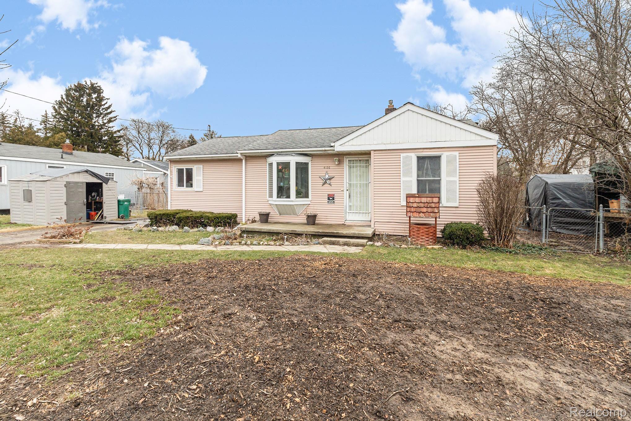 4136 Beryl Road Flint, MI 48504 - Photo 17 of 20 IMG_6097.jpg