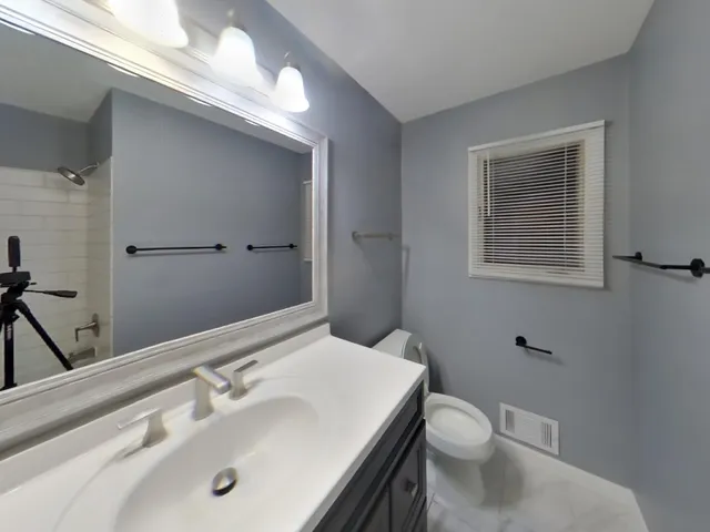 $3,189 | 820 Shenandoah Lane North, Plymouth, MN 55447