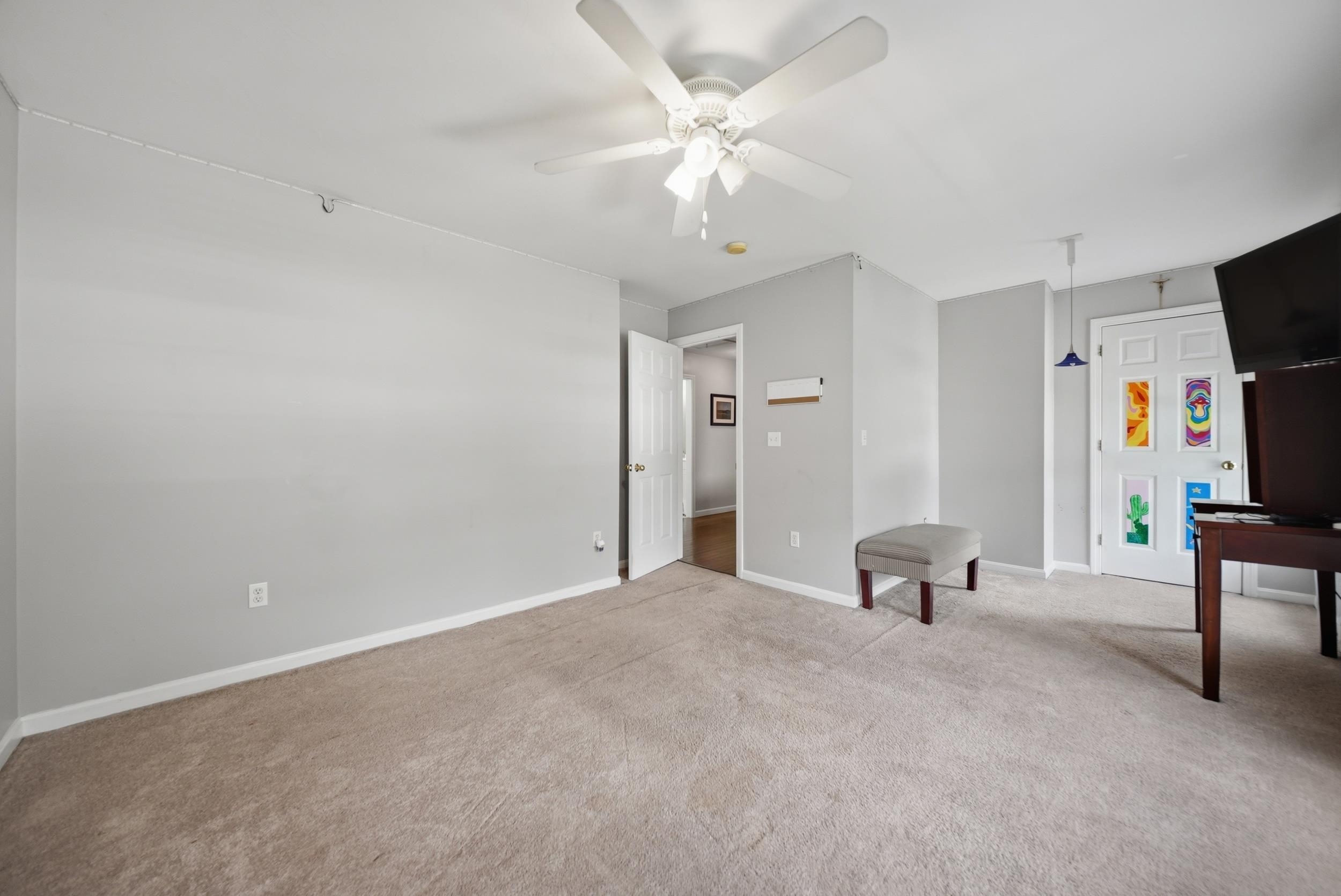 13 Stirling Avenue Hooksett, NH 03106 - Photo 33 of 50
