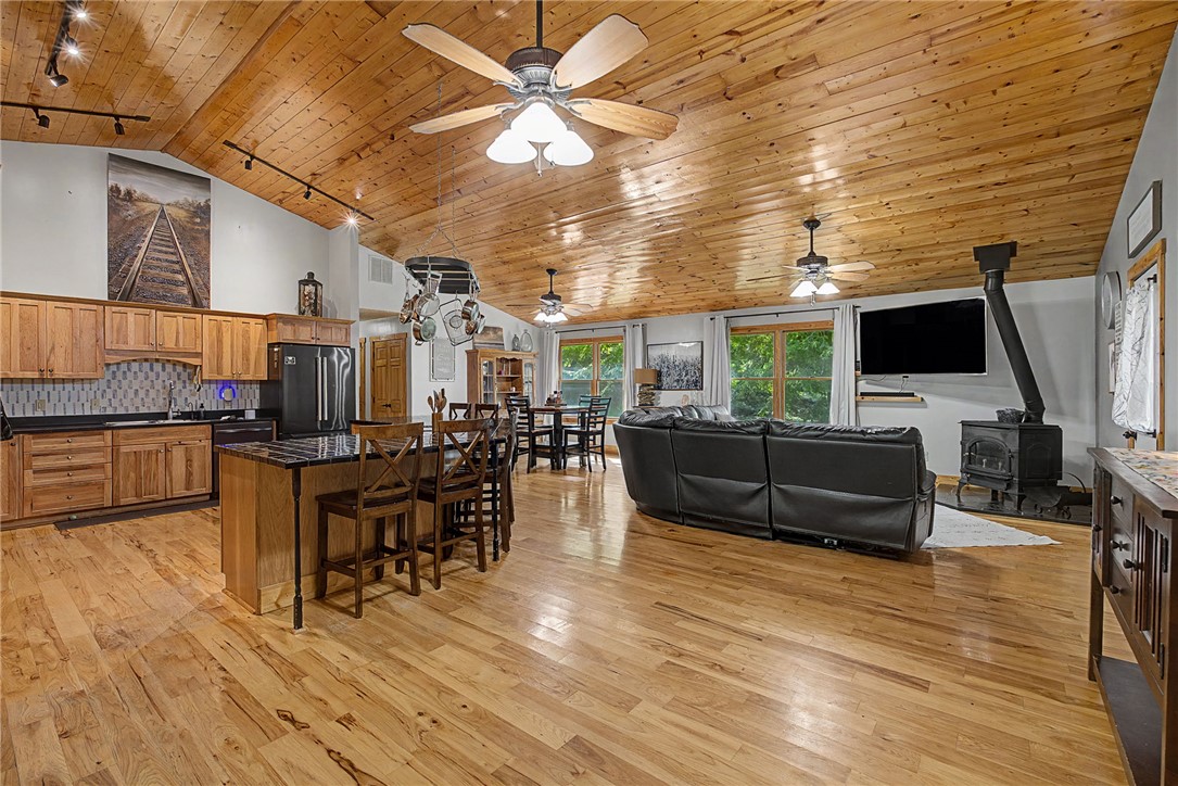 2373 Shrine Road Springfield, OH 45502 - Photo 13 of 77