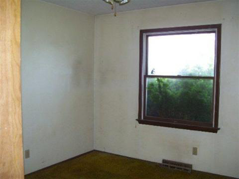 2951 West Russell Road Tecumseh, MI 49286 - Photo 9 of 10 918340-8.JPG