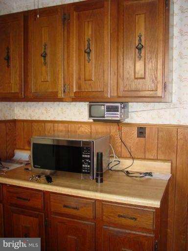 240 Harlem Road Pasadena, MD 21122 - Photo 21 of 24 Kitchen #3