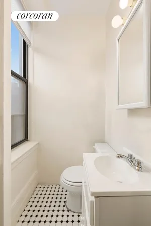 $4,950 | 140 West 79th Street, Unit 2F | Upper West Side