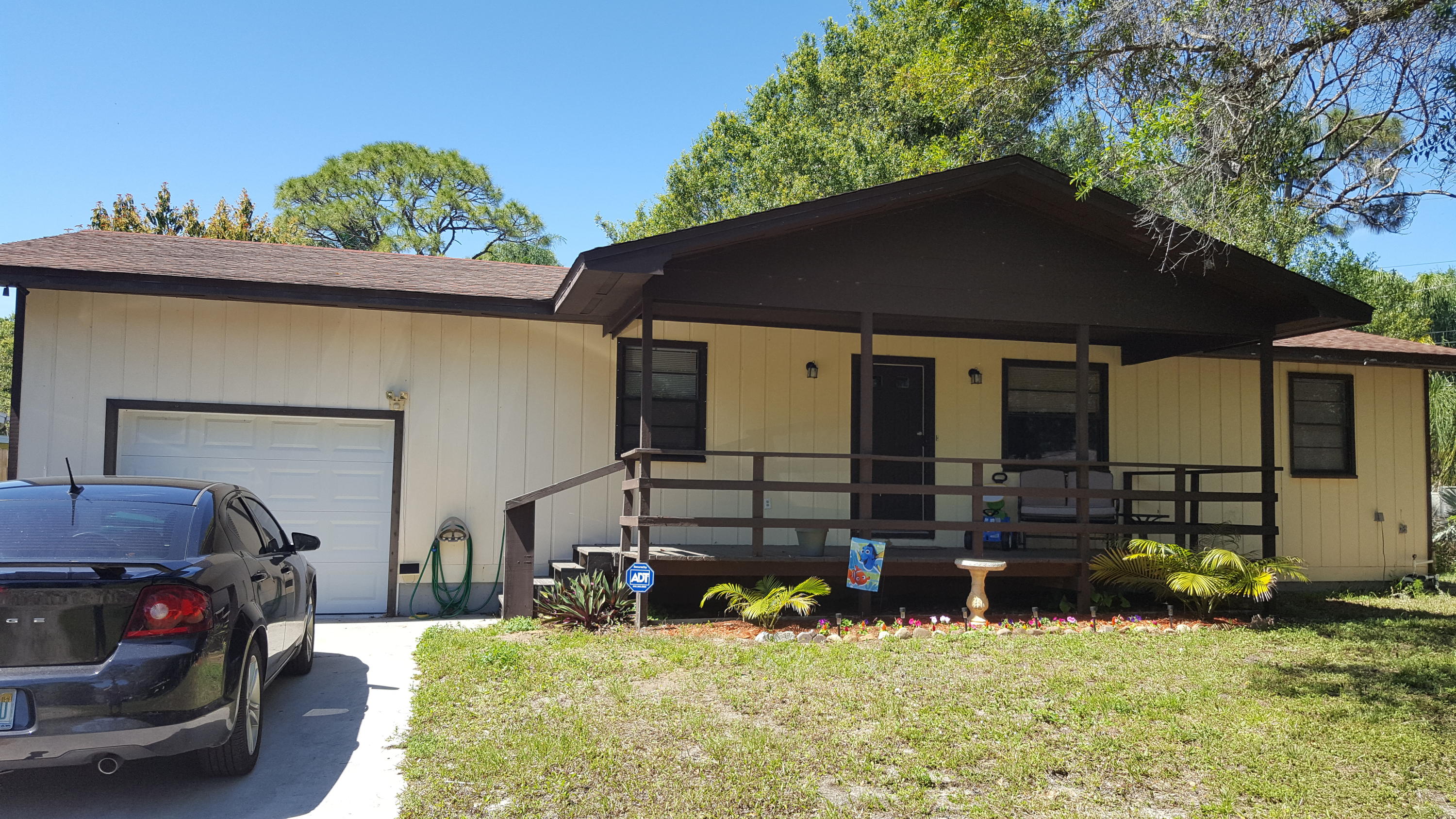 624 Kearney Road Fort Pierce, FL 34982 - Photo 2 of 15 20160409_145150