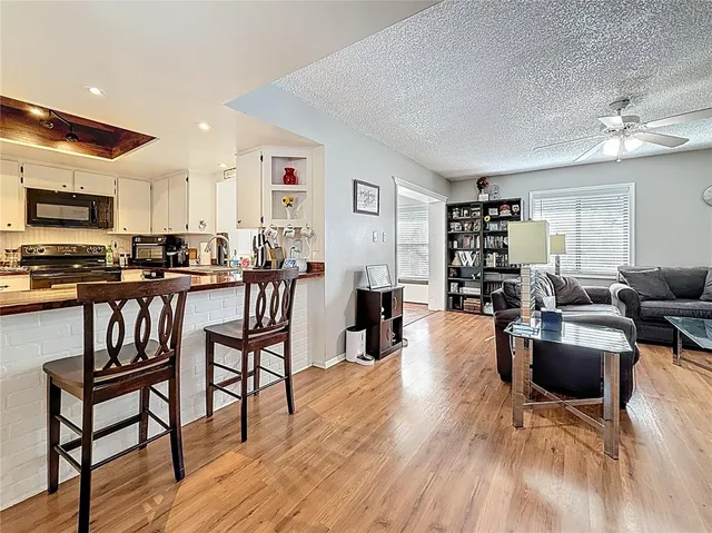 $169,900 | 2693 Sabal Springs Circle, Unit 206, Clearwater, FL 33761