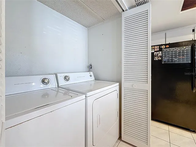 $169,900 | 2693 Sabal Springs Circle, Unit 206, Clearwater, FL 33761