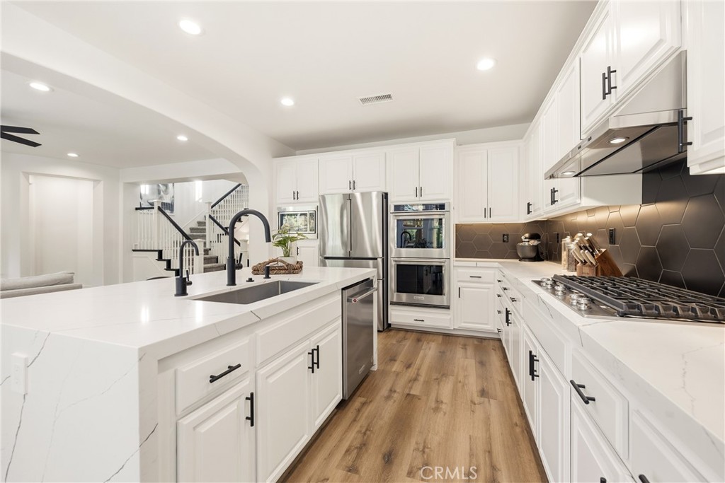 14431 Shawnee Street Moorpark, CA 93021 - Photo 13 of 73