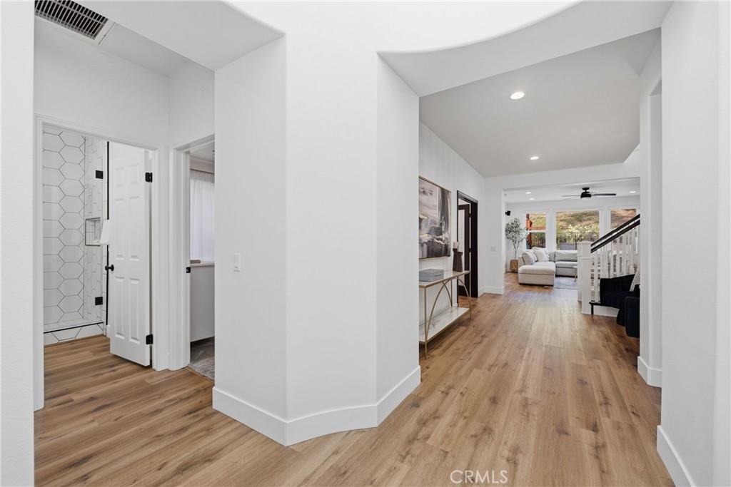 14431 Shawnee Street Moorpark, CA 93021 - Photo 5 of 73