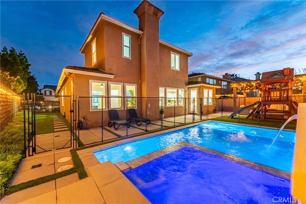 14431 Shawnee Street Moorpark, CA 93021 - Photo 66 of 72 a front view of house with yard