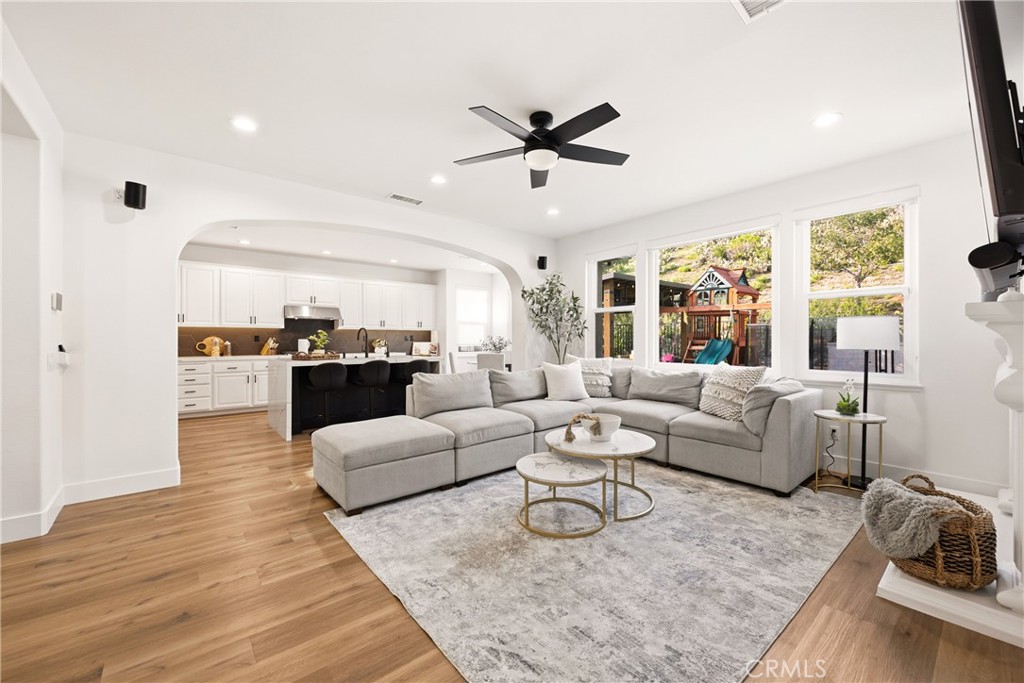 14431 Shawnee Street Moorpark, CA 93021 - Photo 10 of 73