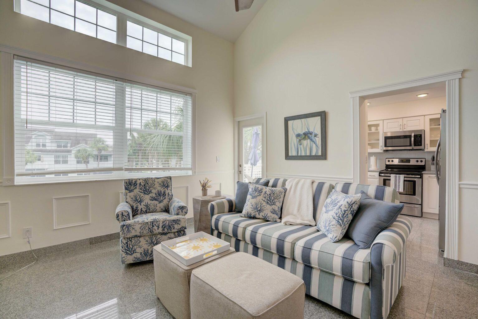 1906 Mainsail Circle Jupiter, FL 33477 - Photo 18 of 63 Living Room (5)