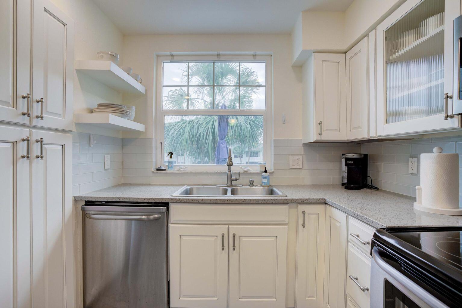 1906 Mainsail Circle Jupiter, FL 33477 - Photo 21 of 63 Kitchen (2)