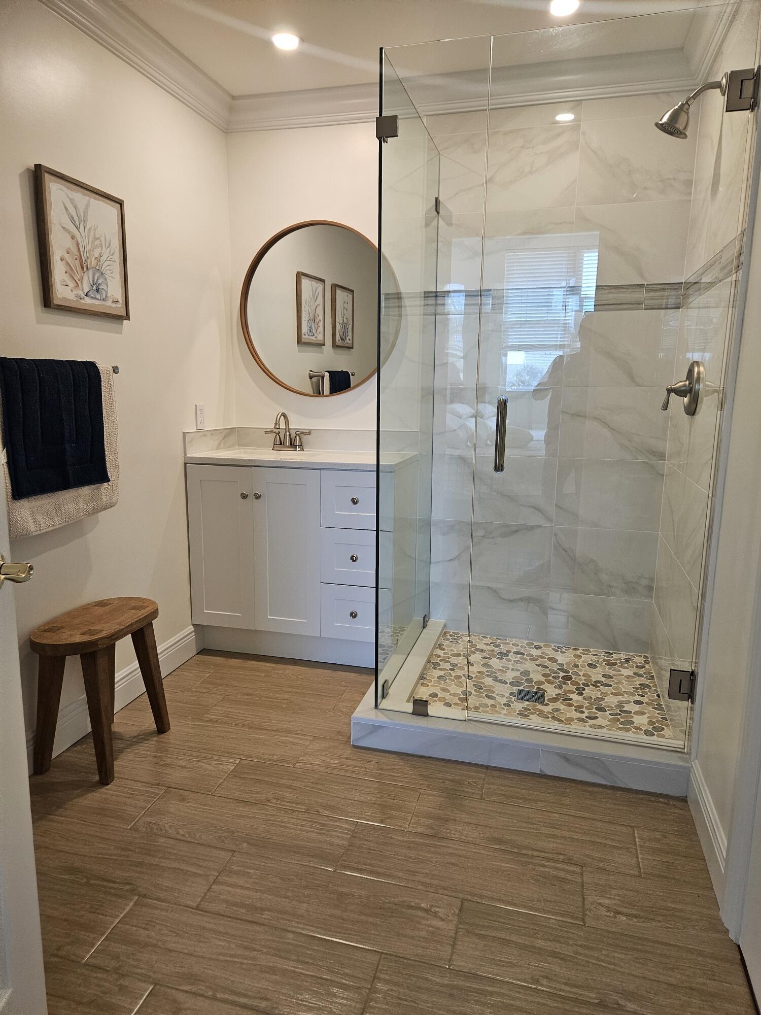 1906 Mainsail Circle Jupiter, FL 33477 - Photo 34 of 63 Guest Bathroom