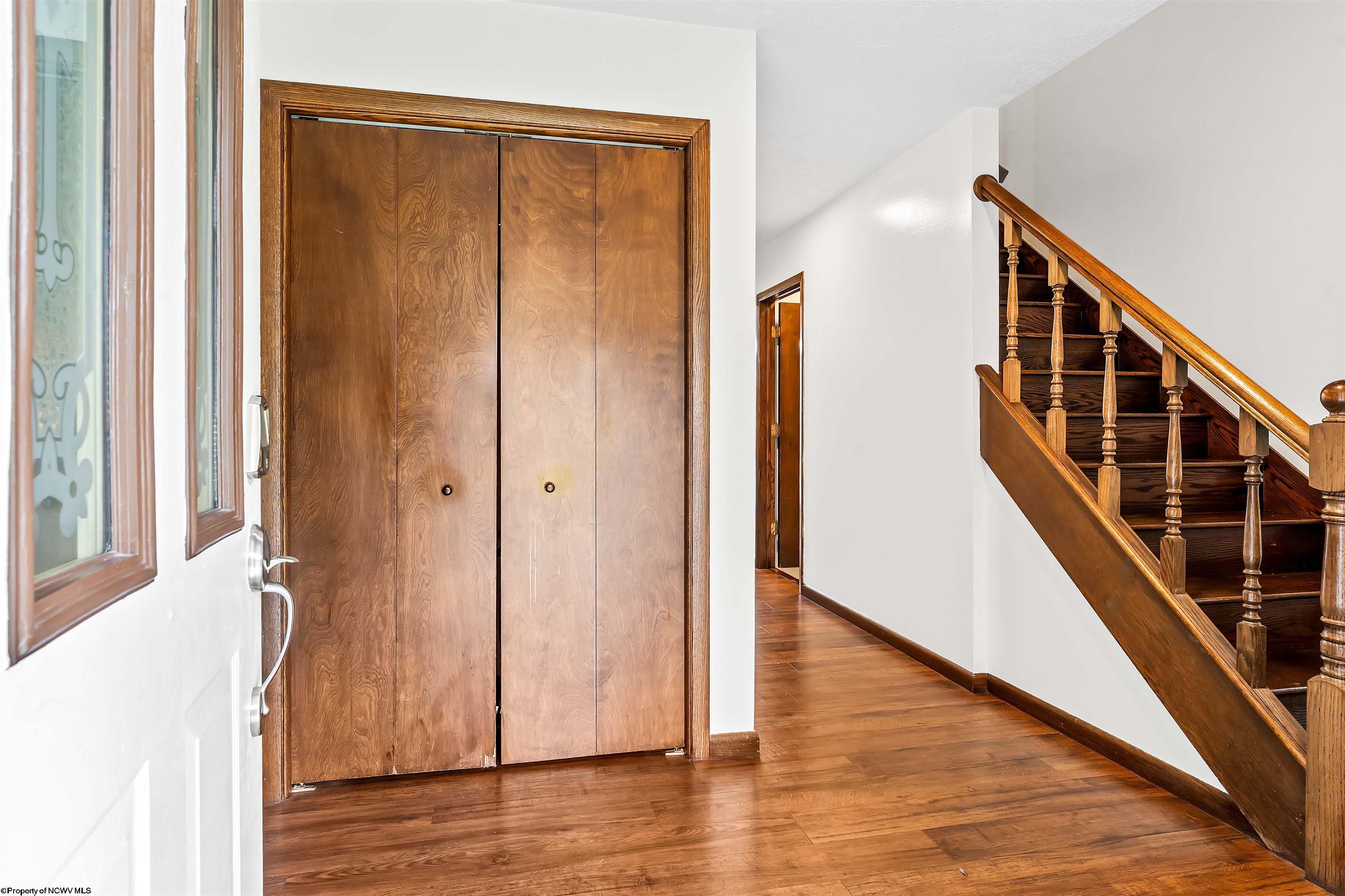 251 Ridgeway Drive Bridgeport, WV 26330 - Photo 3 of 50 Gallery Image 3